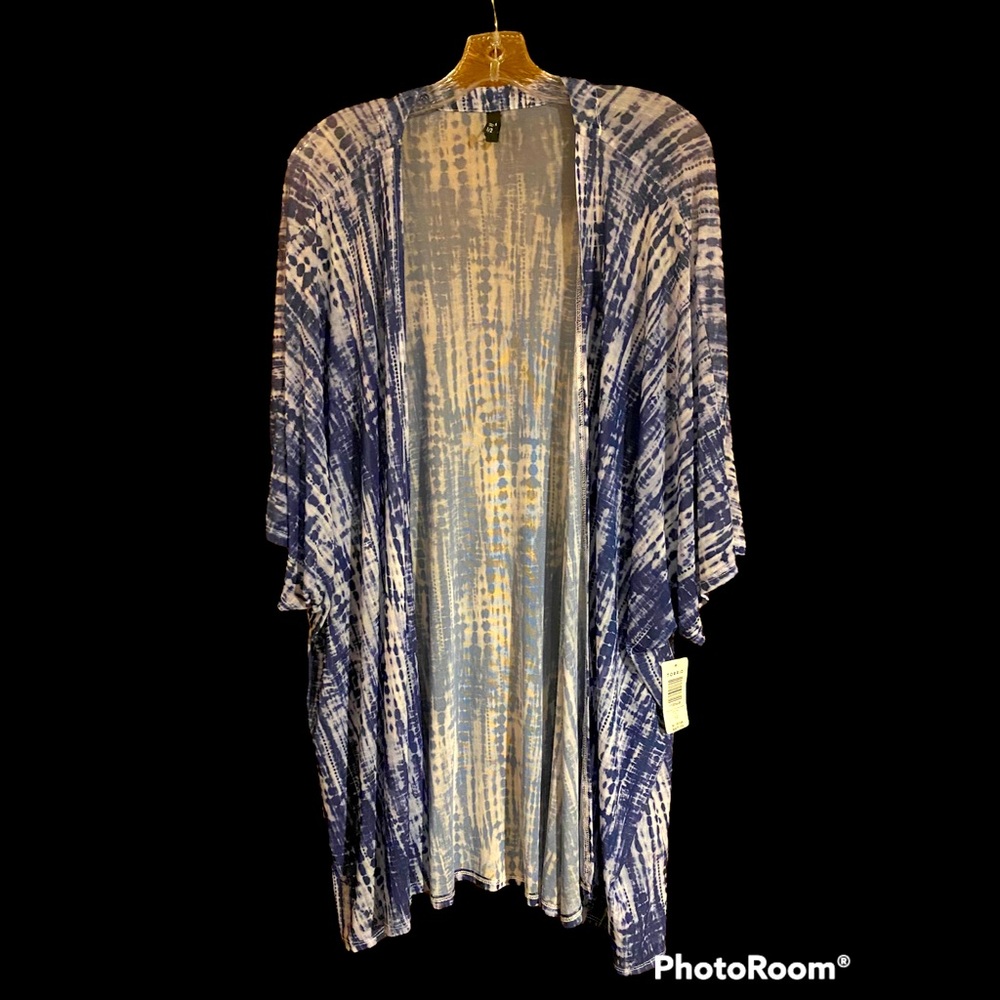 NWT Torrid Kimono